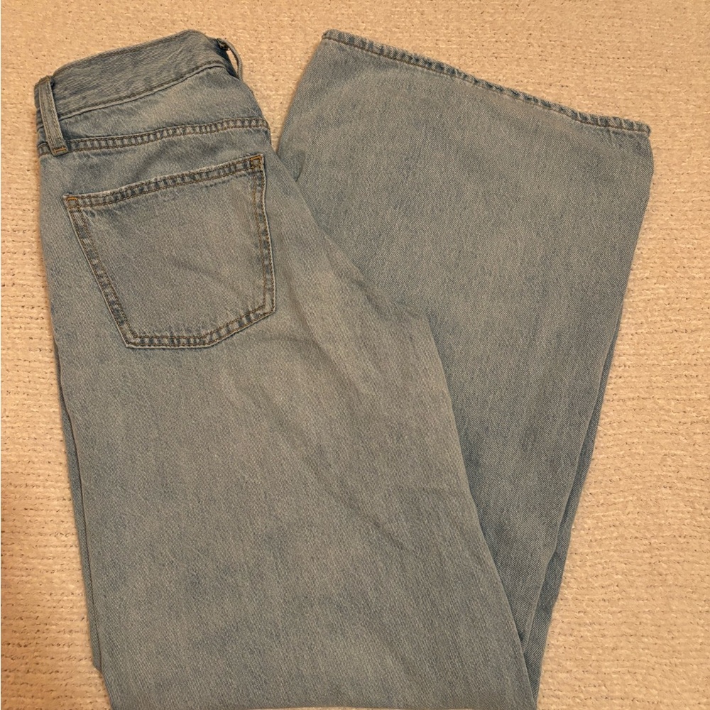 Universal Thread Light Blue Denim Jeans